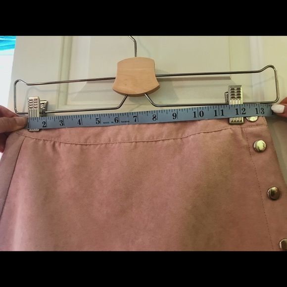 H&M Pink Suede Skirt - Picture 5 of 6